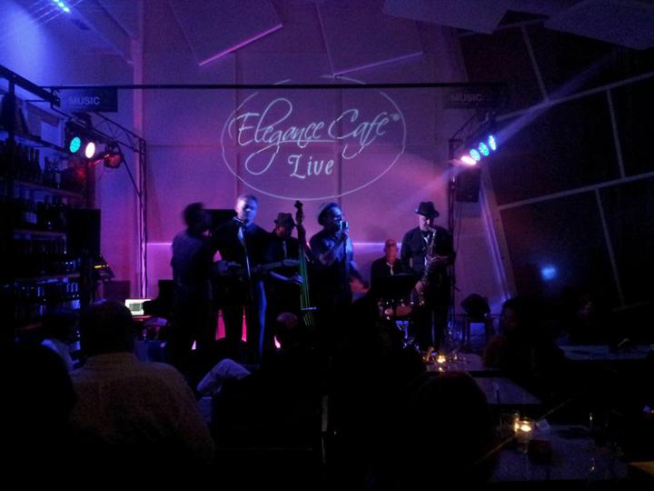The Lazio Party Band - performance photo 11