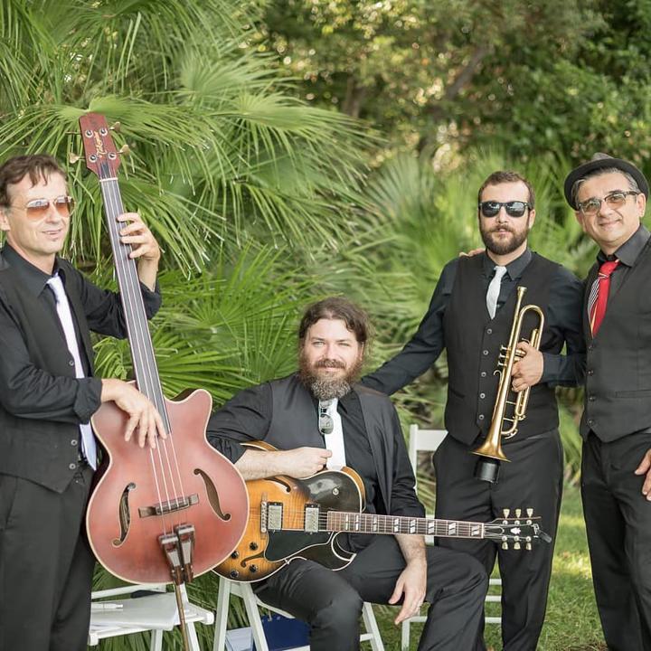 The Lazio Party Band - performance photo 24