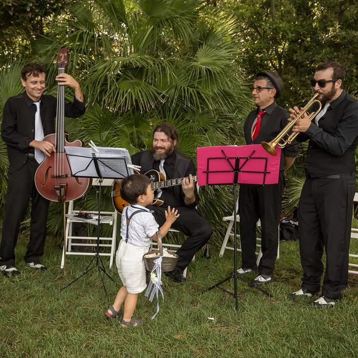 The Lazio Party Band - performance photo 18