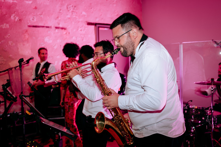 Funk Mode - performance photo 1