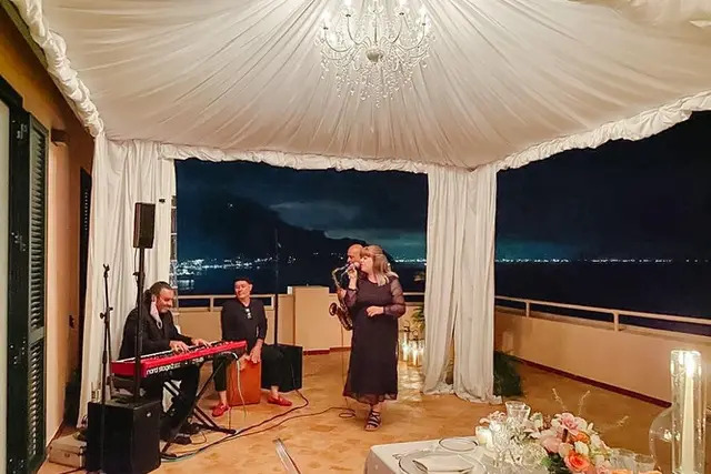 The Amalfi Wedding Singer - performance photo 17