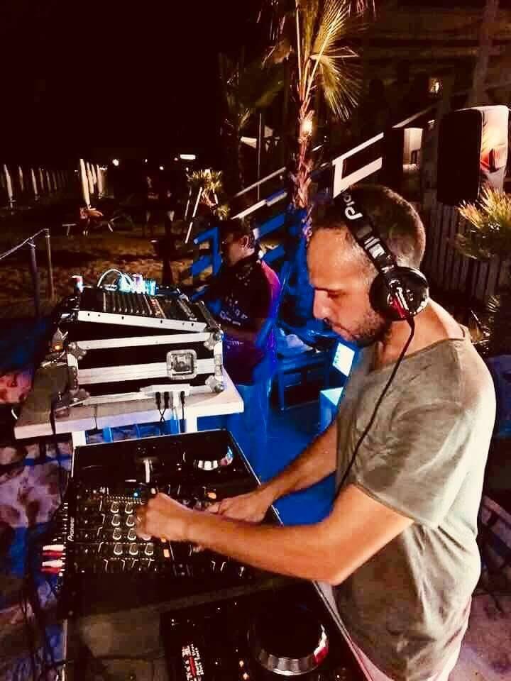 DJ Crescendo - performance photo 41