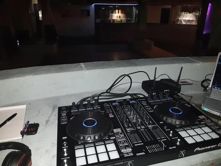 DJ Fab - performance photo 17