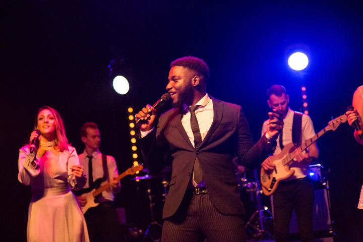 MOJO - performance photo 39