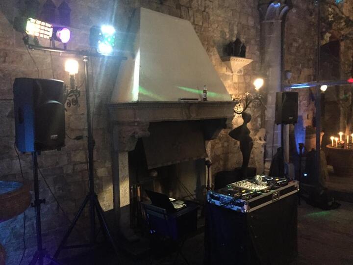 The Tuscany Wedding DJ - performance photo 21