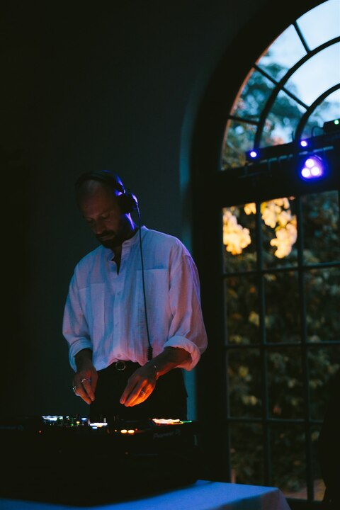 DJ George Jonathan - performance photo 1