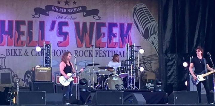 The Riviera Rock Band - performance photo 20