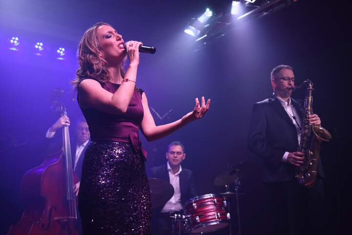 The Italian Riviera Swing Band - performance photo 2