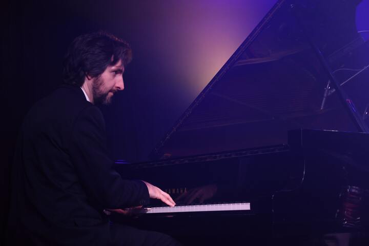 The Italian Riviera Swing Band - performance photo 4
