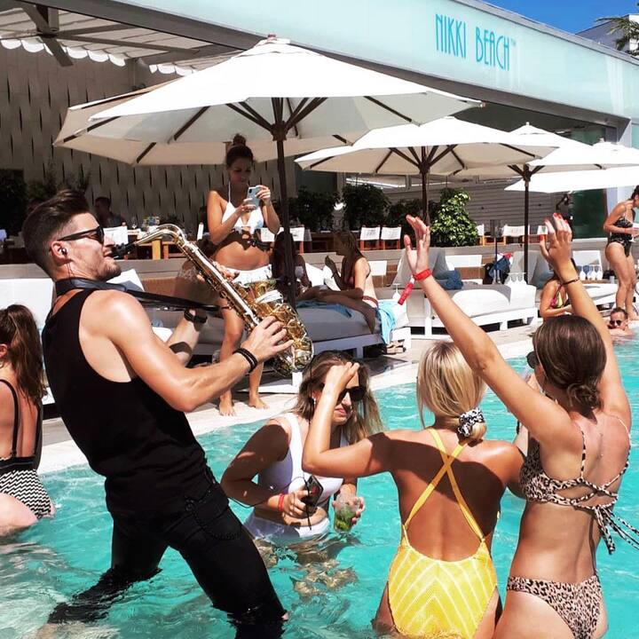 Tuscany Sax & DJ - performance photo 27