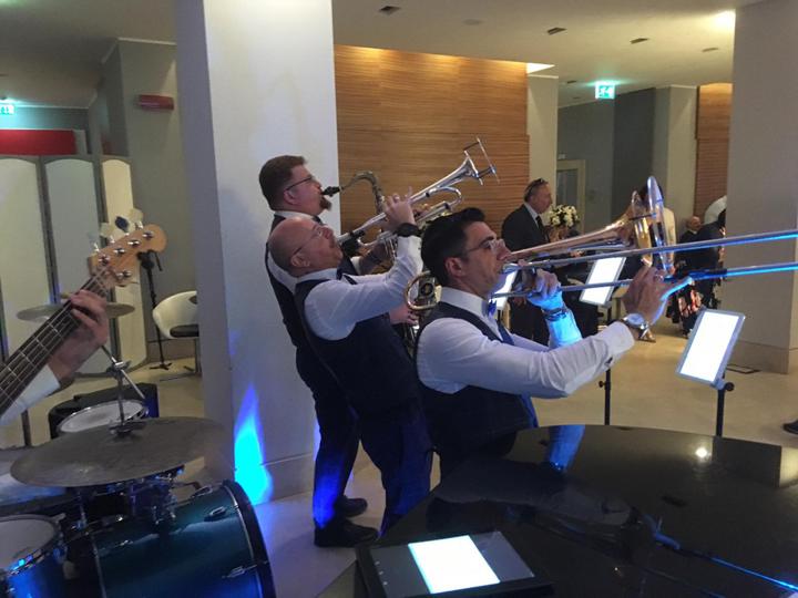 The Italian Swing Orchestra - performance photo 1