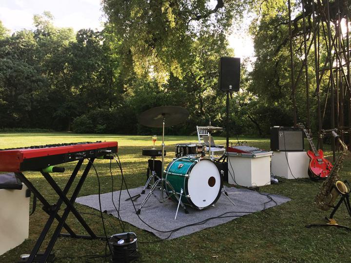 The Curious Groove Band - performance photo 12