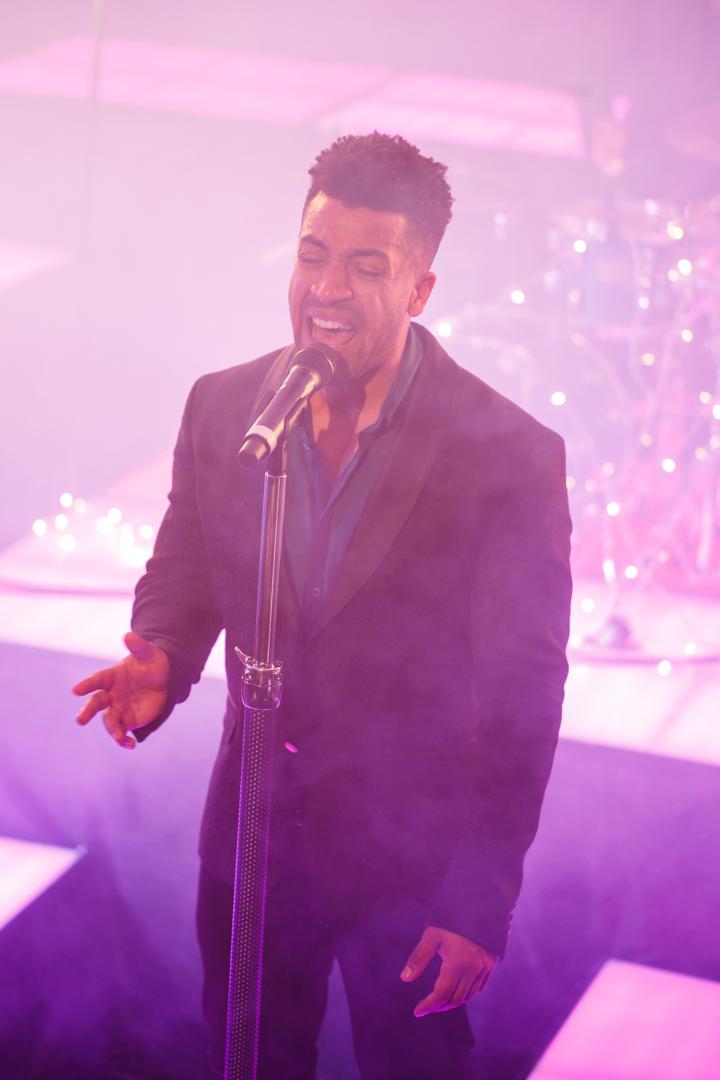 Motown Misters - performance photo 11