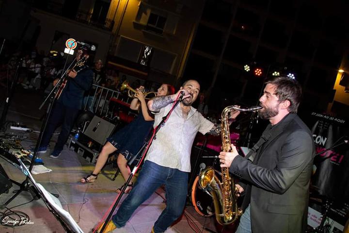 Funky Fresh - performance photo 11