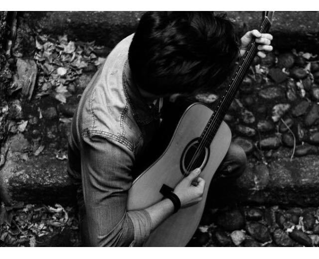 Acoustic Highway - performance photo 1