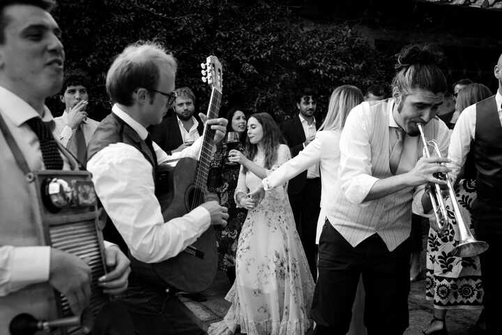 The Suits Jazz Band - performance photo 4