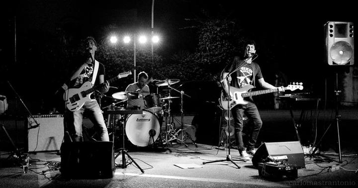 The Fighters - performance photo 2