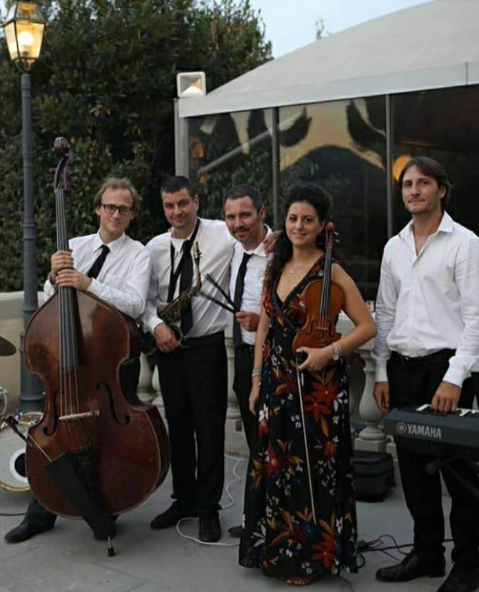 The Italian Jazz Trio - performance photo 4