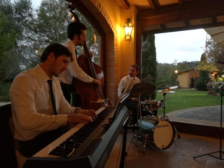 The Italian Jazz Trio - performance photo 1
