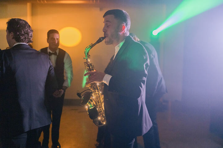 Double Sax & DJ - performance photo 46