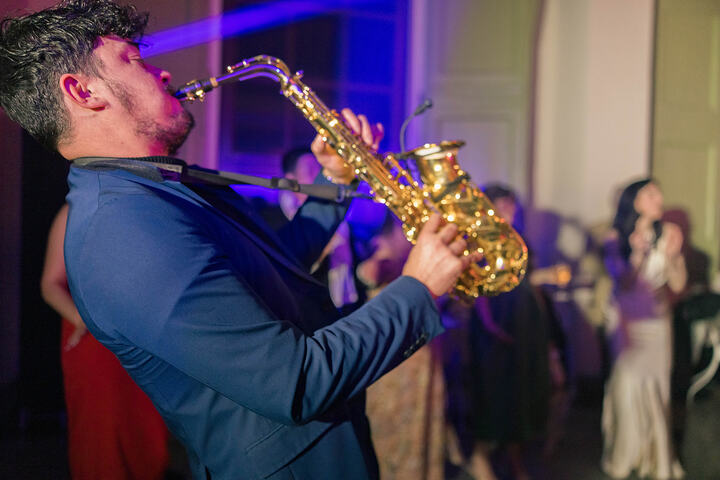 Double Sax & DJ - performance photo 45