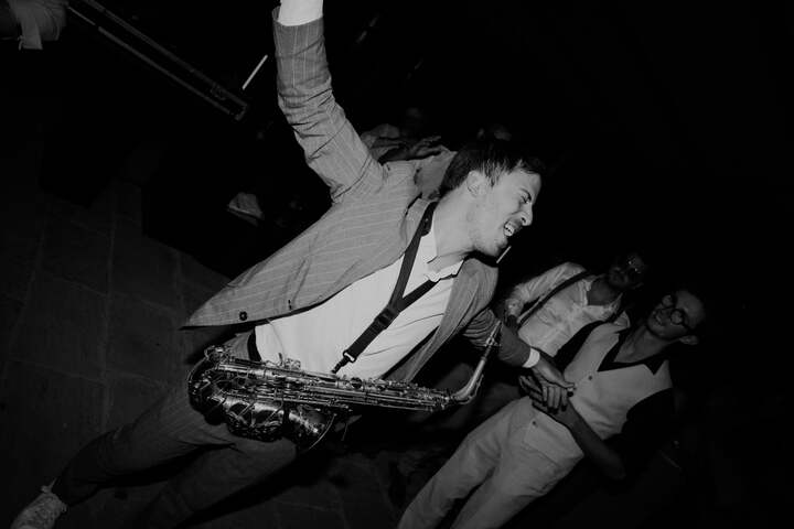 Double Sax & DJ - performance photo 103