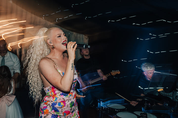 Groove Addiction - performance photo 3