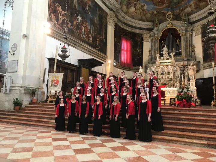 The Tuscany Wedding Choir - performance photo 1