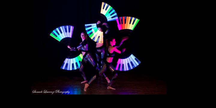 The Tuscany Fire Dancers - performance photo 12