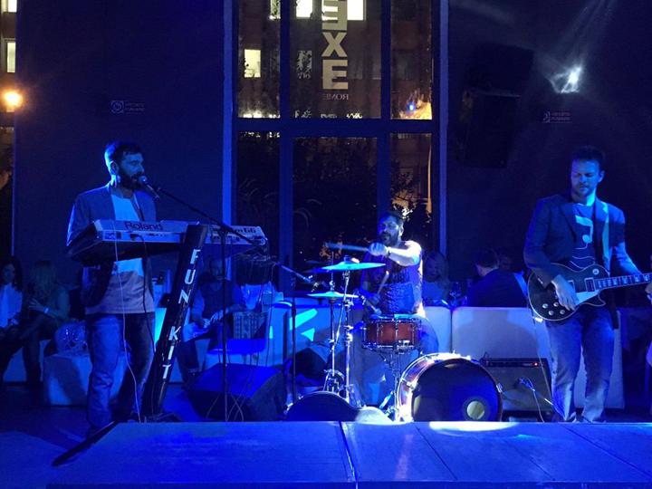 Glam Funk Band - performance photo 18