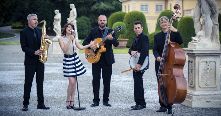 French Swing Band - performance photo 14