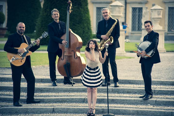 French Swing Band - performance photo 13