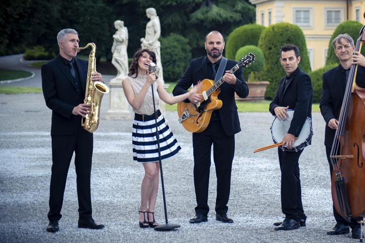 French Swing Band - performance photo 24