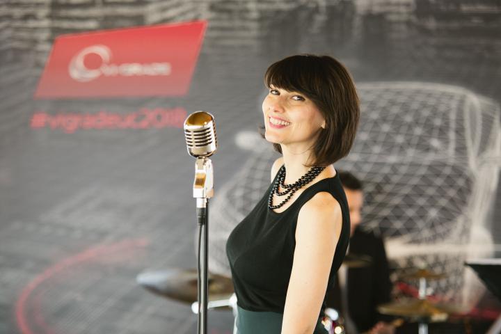 French Swing Band - performance photo 16