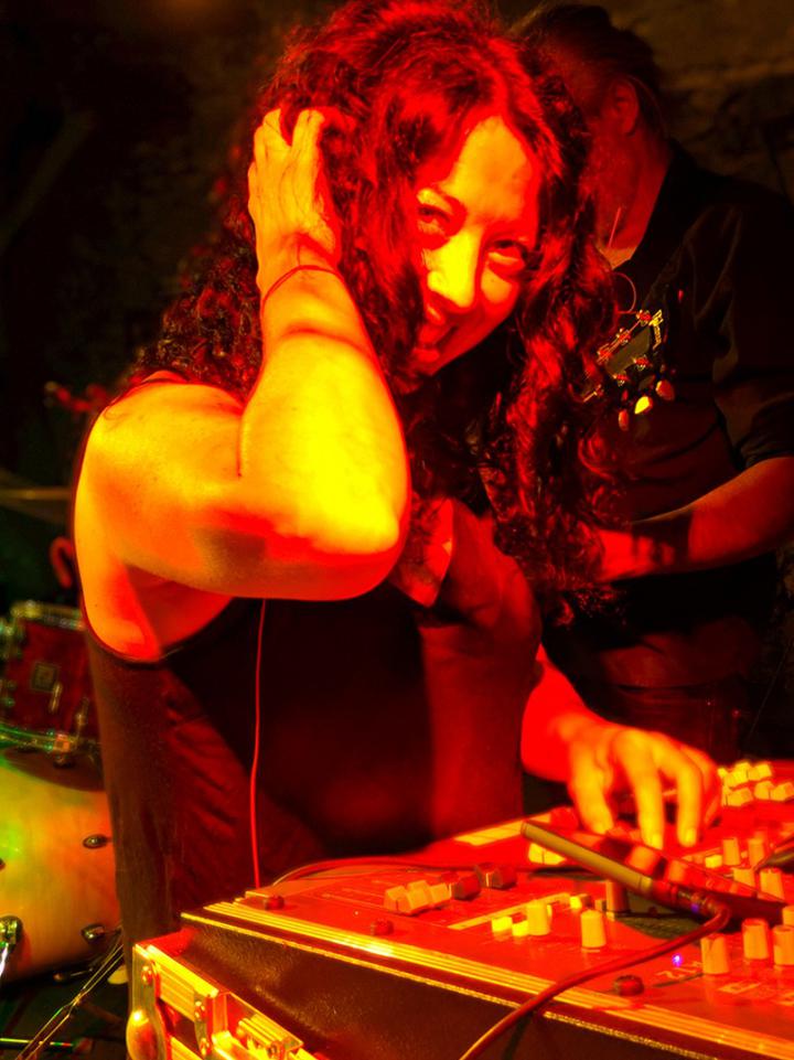 Traffic Lights - performance photo 2