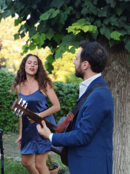 The Florence Acoustic Duo - performance photo 13