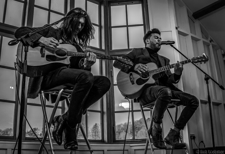 Acoustic Royale