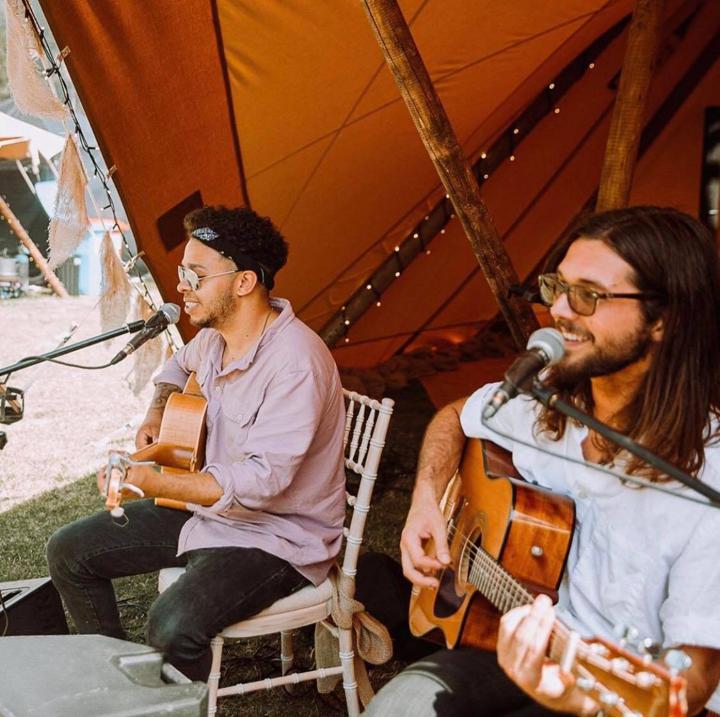 Acoustic Royale - performance photo 6