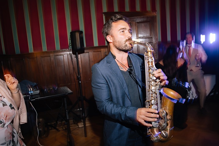 The Milan Saxophonist - performance photo 10
