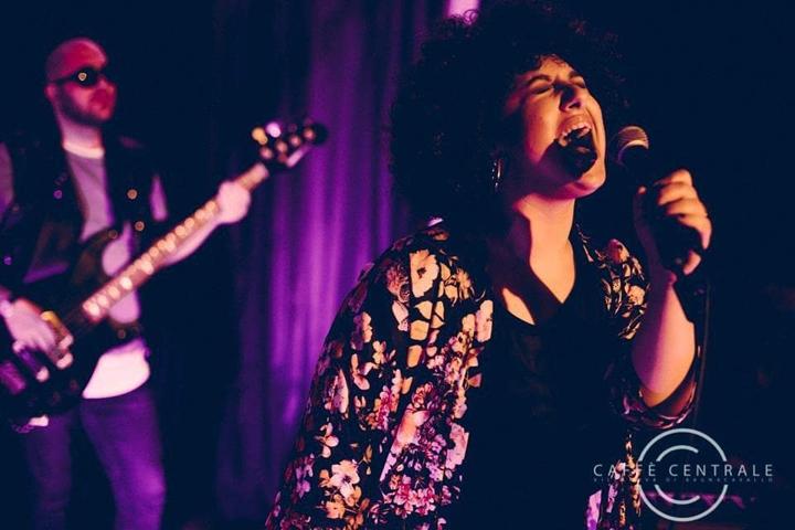 Give Me Soul Duo - performance photo 12