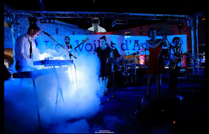 The Rovers - performance photo 4