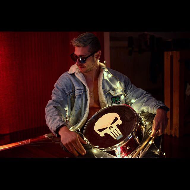 Alberto On Drums - performance photo 1