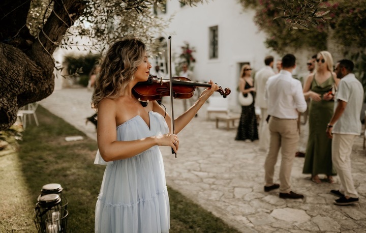 The Italy Violinist - performance photo 1
