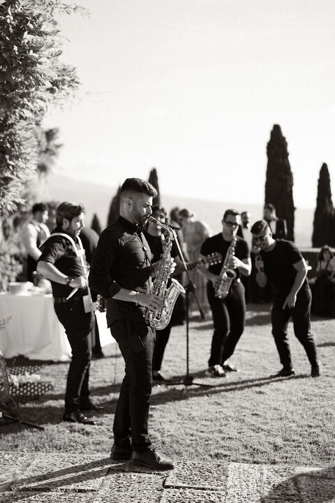 Toni On Sax - performance photo 1
