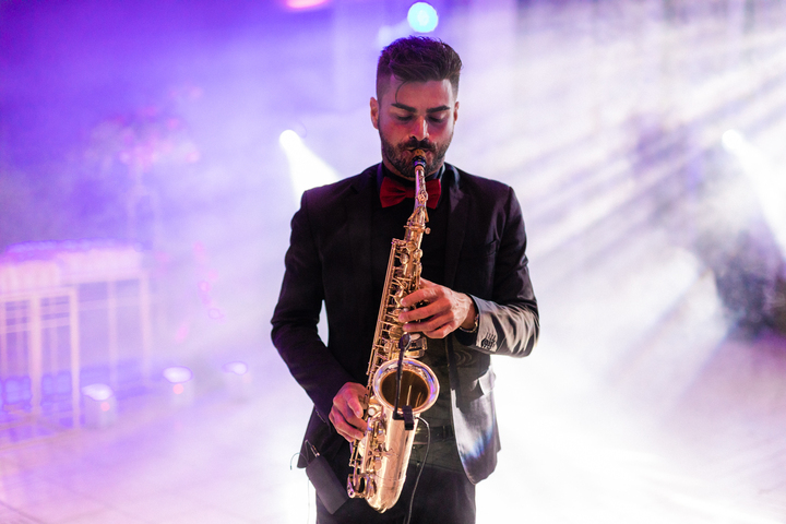 Toni On Sax - performance photo 34