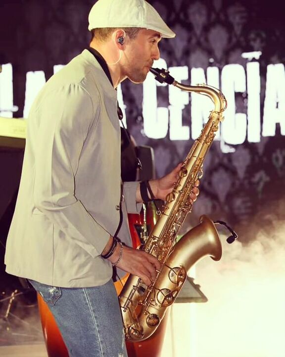 Party Sax & DJ - performance photo 97