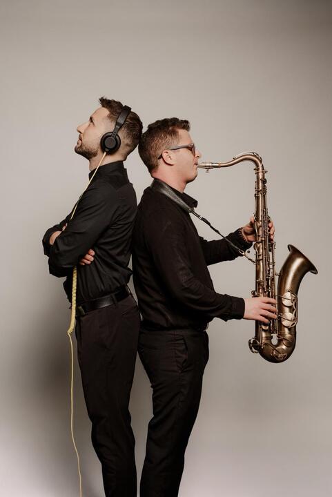 Party Sax & DJ - performance photo 31