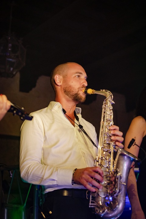 Party Sax & DJ - performance photo 44