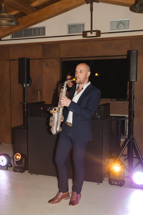 Party Sax & DJ - performance photo 3