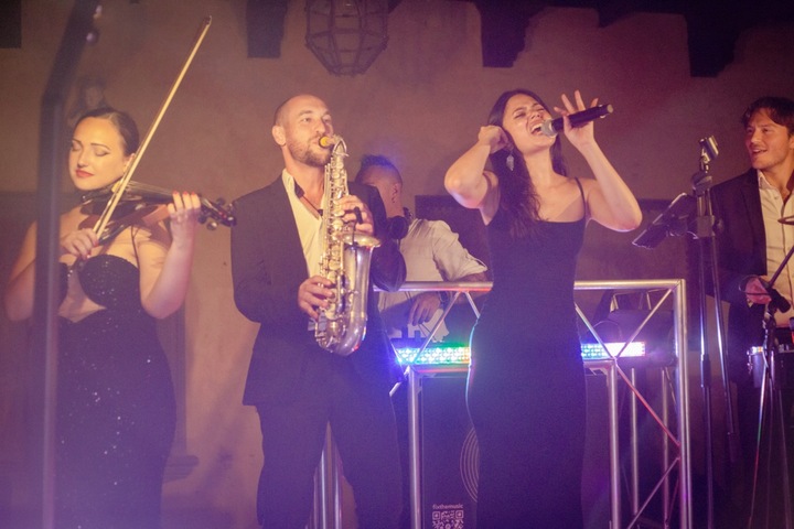 Party Sax & DJ - performance photo 66